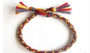 Very Easy Fabric Bracelet