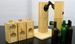 Diy Bottle Clothes-hanger